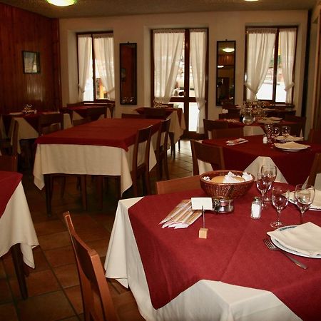 Albergo Club Alpino Крисоло Екстериор снимка
