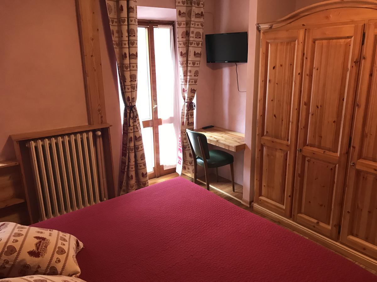 Albergo Club Alpino Крисоло Екстериор снимка