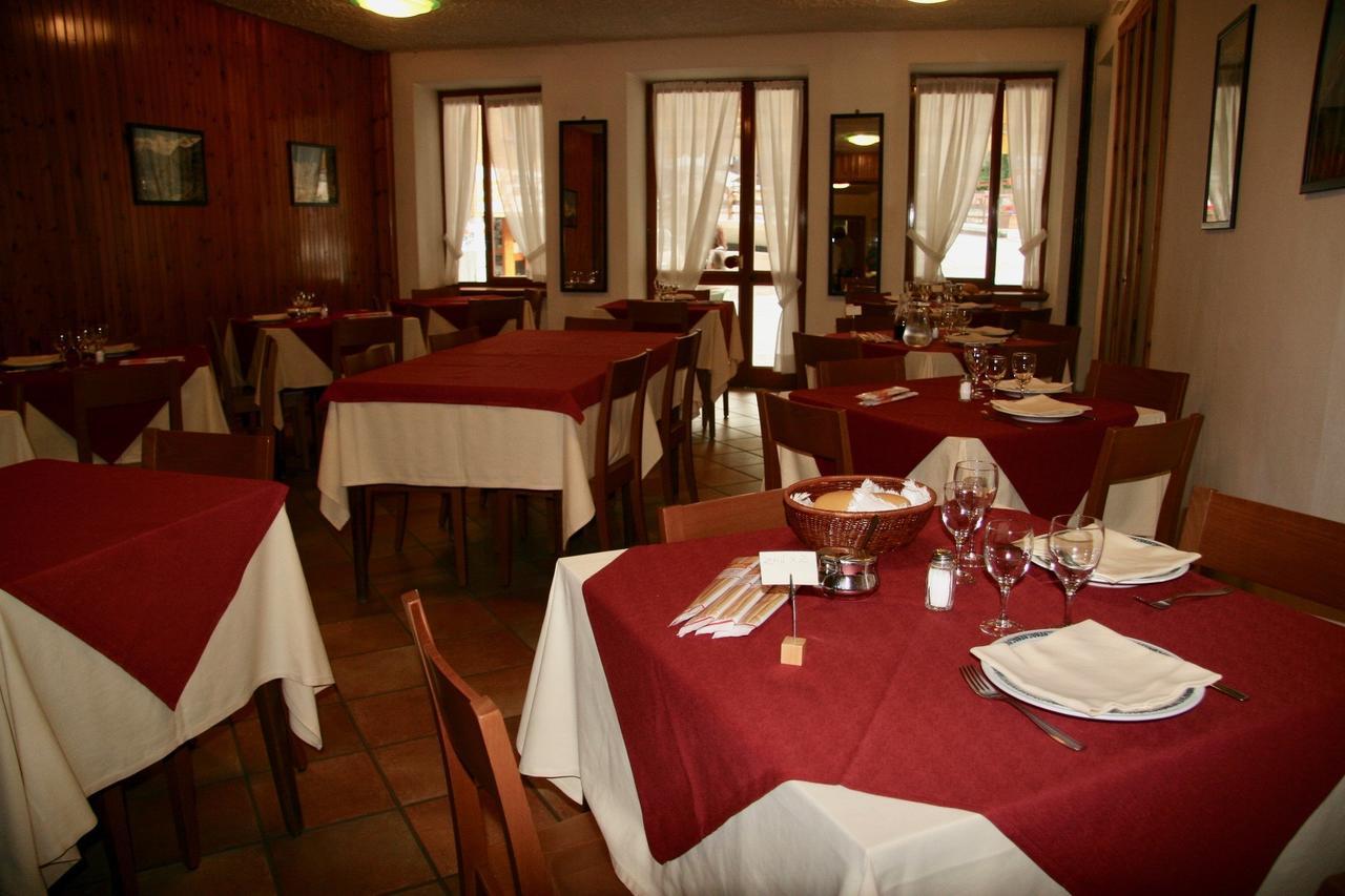 Albergo Club Alpino Крисоло Екстериор снимка